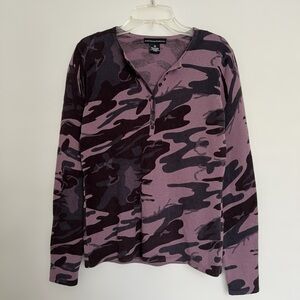 Sofia Cashmere Purple Camo Henley Top Size XS Long Sleeve Quiet Luxury